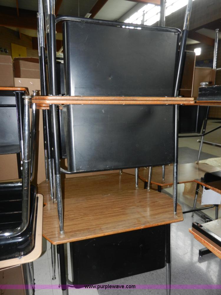 image for item AA9372 (18) student desks