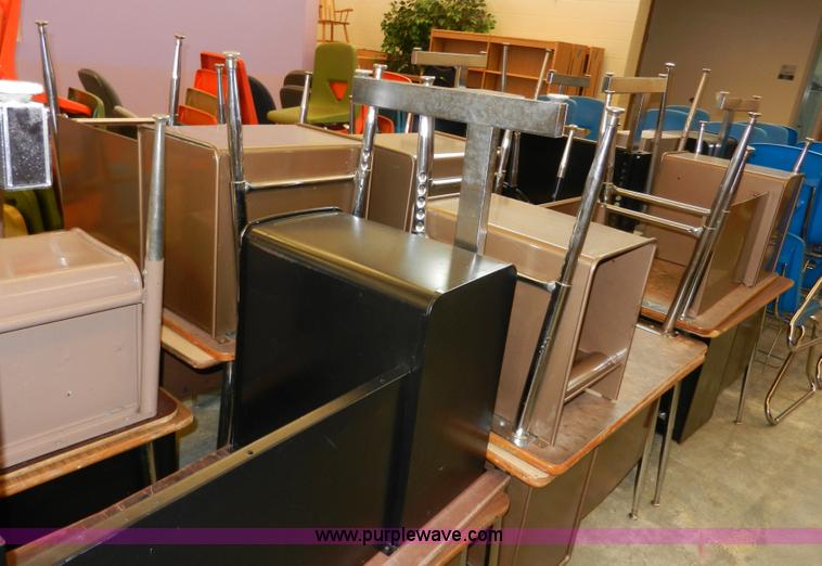 image for item AA9397 (31) assorted student desks