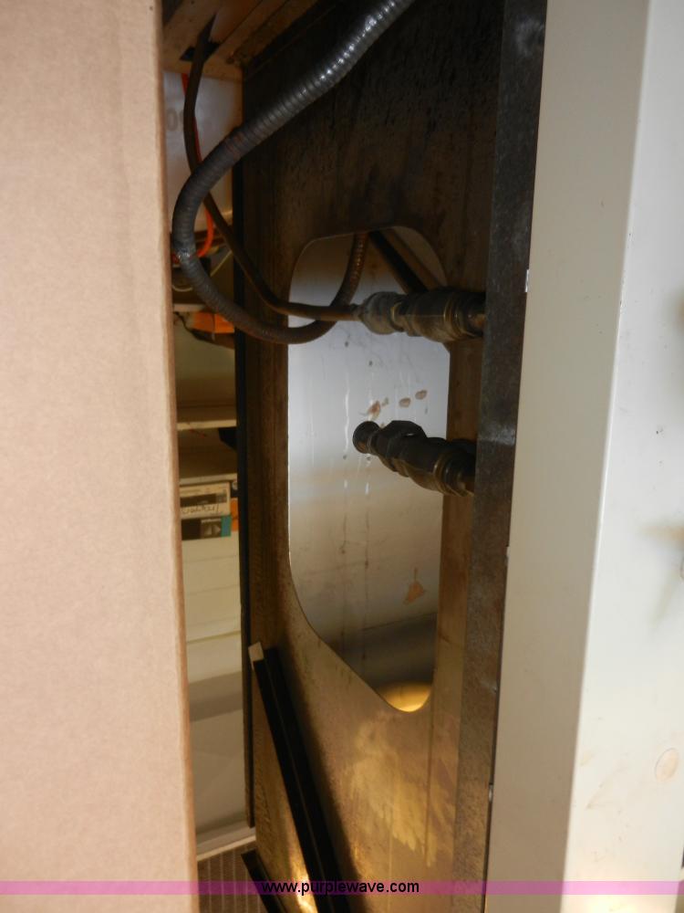 image for item AA9751 Hamilton Vectaire fume hood