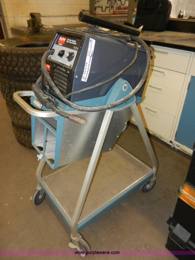 image for item AA9754 Dayton gasless wire feed welder