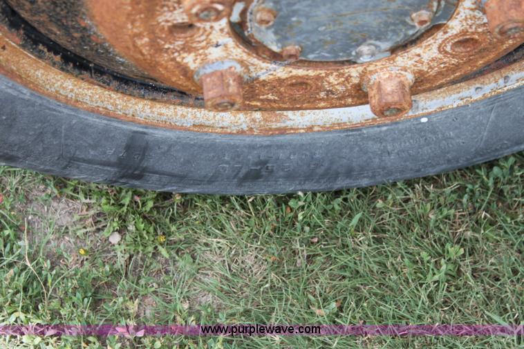 image for item AE9173 1973 Chevrolet C60 dump truck