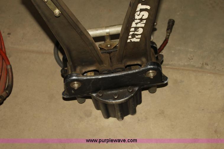 image for item AE9220 Jaws of life with pump and hose