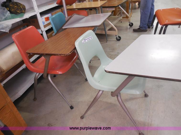 image for item AH9043 (31) assorted student desks