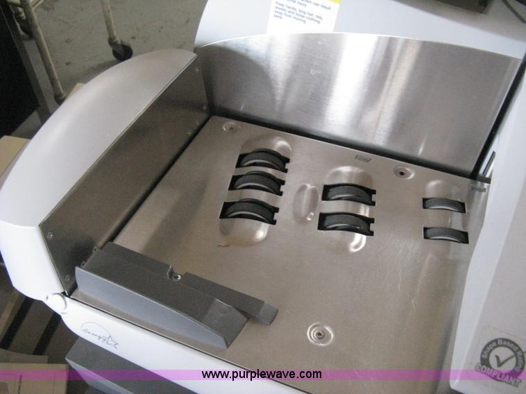 image for item AH9067 Pitney Bowes DM1000 mailing system