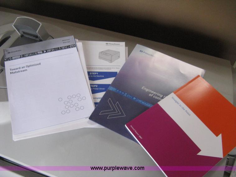 image for item AH9067 Pitney Bowes DM1000 mailing system