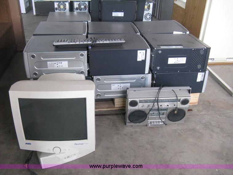 image for item AH9070 Assorted computer equipment