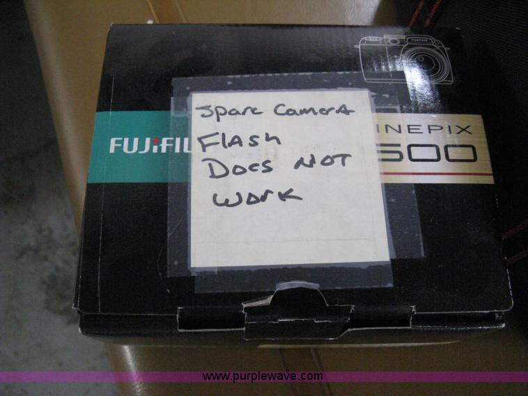 image for item AH9071 Assorted photography supplies