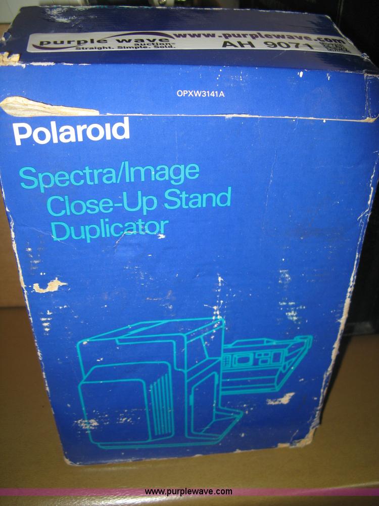 image for item AH9071 Assorted photography supplies