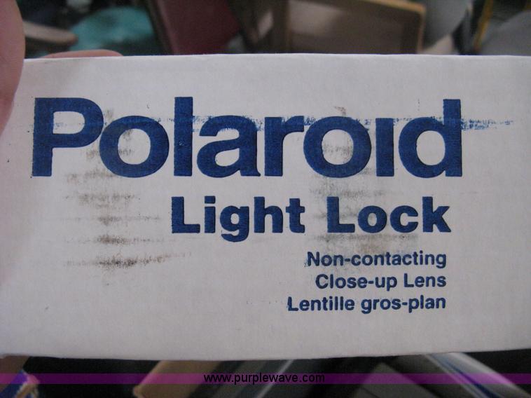 image for item AH9071 Assorted photography supplies