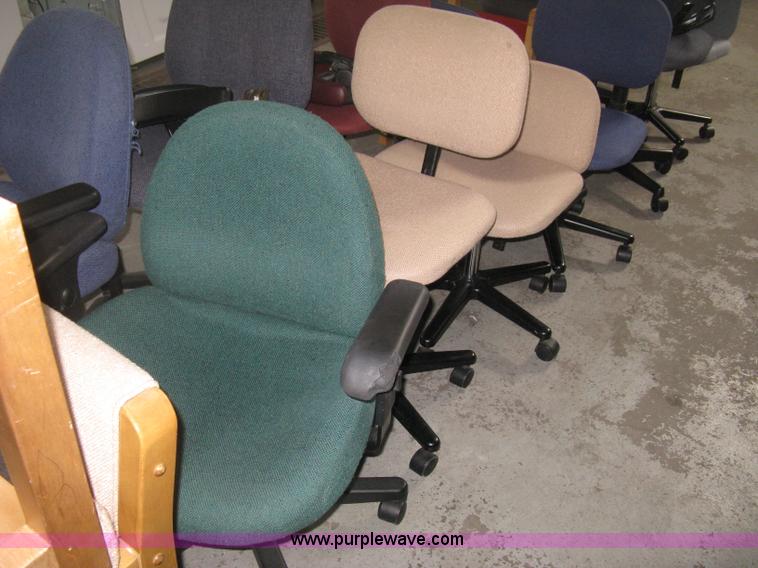 image for item AH9075 Assorted office chairs