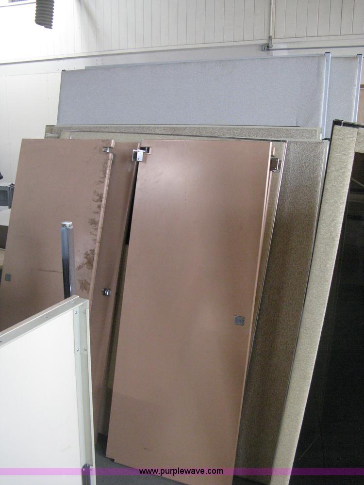 image for item AH9077 Assorted office furniture