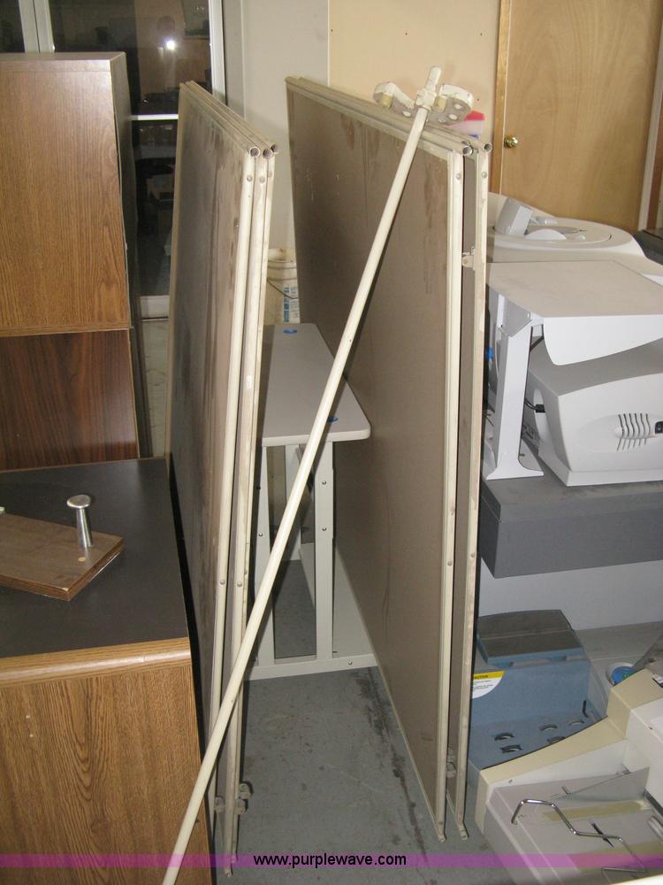 image for item AH9077 Assorted office furniture