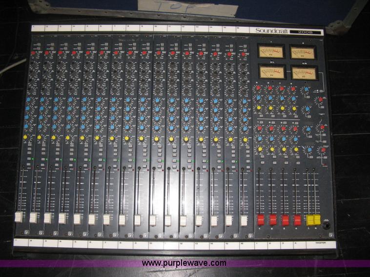 image for item AH9083 Soundcraft 200B audio mixer