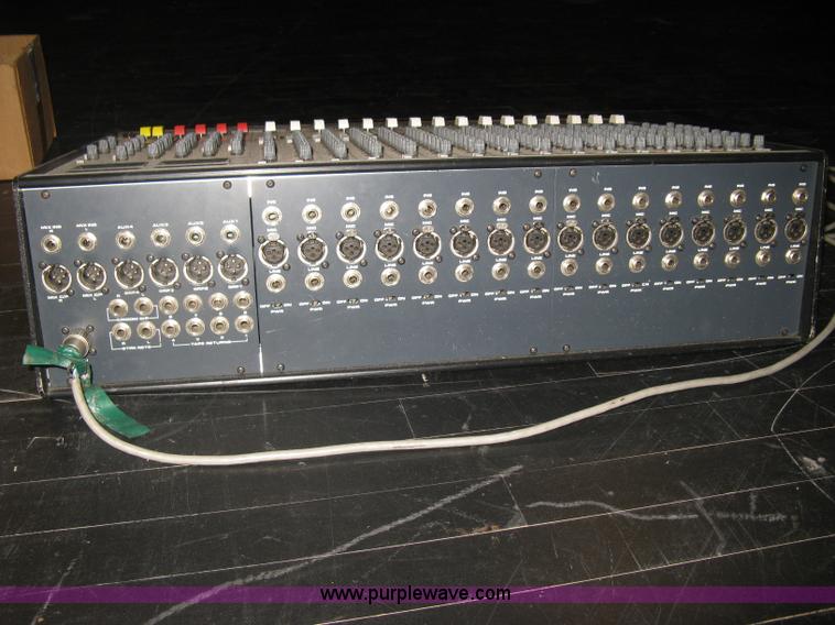 image for item AH9083 Soundcraft 200B audio mixer