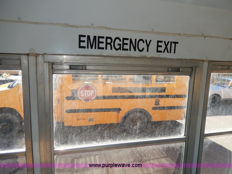 image for item D8090 1999 Ford Collins school bus