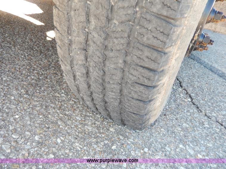 image for item D8090 1999 Ford Collins school bus