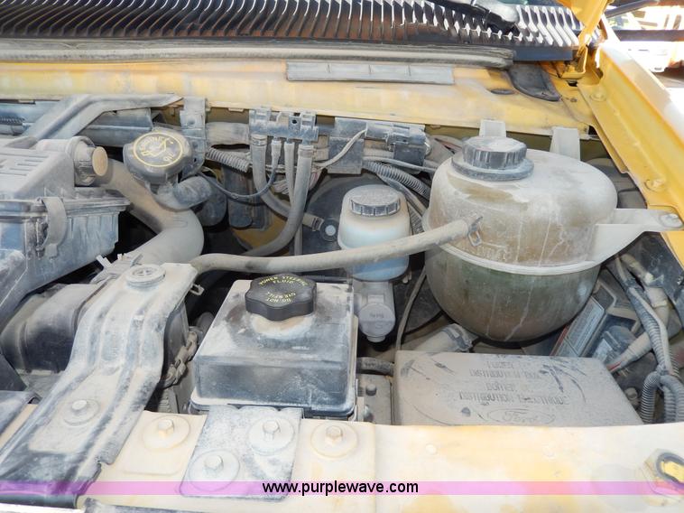 image for item D8090 1999 Ford Collins school bus