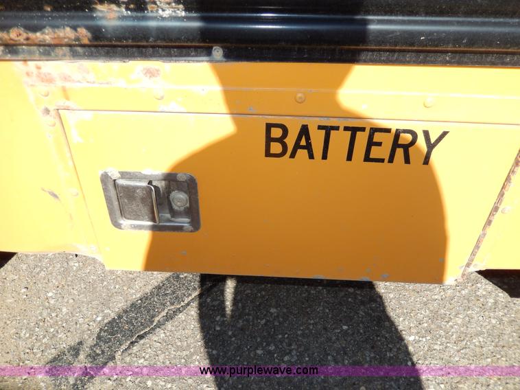 image for item D8090 1999 Ford Collins school bus