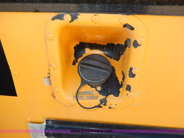 image for item D8090 1999 Ford Collins school bus