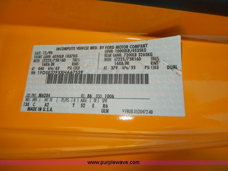 image for item D8090 1999 Ford Collins school bus