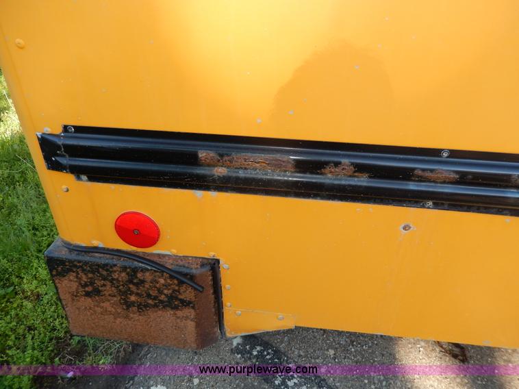 image for item D8091 1999 Ford Collins school bus