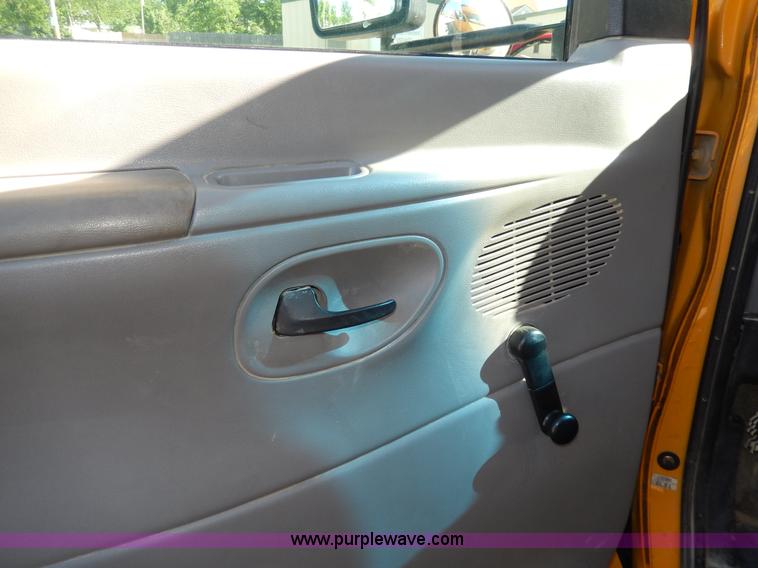 image for item D8092 1998 Ford Collins school bus