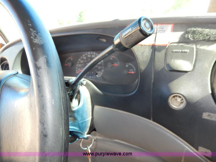 image for item D8092 1998 Ford Collins school bus