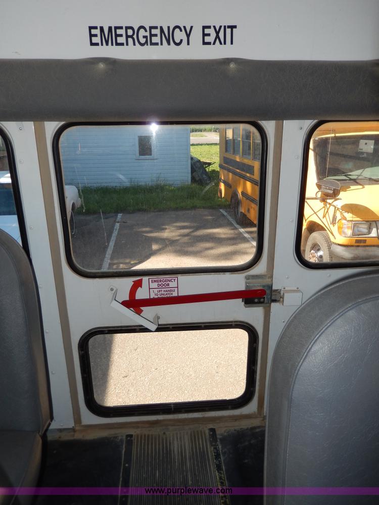 image for item D8092 1998 Ford Collins school bus