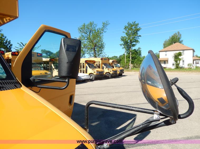 image for item D8092 1998 Ford Collins school bus