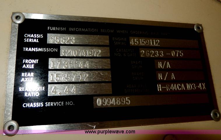 image for item D8094 1996 Blue Bird TC2000 school bus