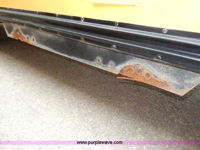 image for item D8094 1996 Blue Bird TC2000 school bus