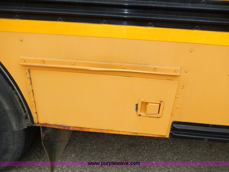 image for item D8094 1996 Blue Bird TC2000 school bus