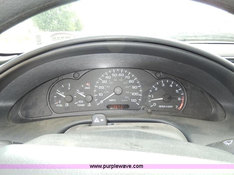 image for item D8109 2001 Chevrolet Cavalier