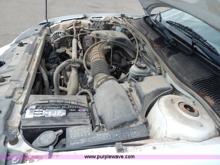 image for item D8109 2001 Chevrolet Cavalier