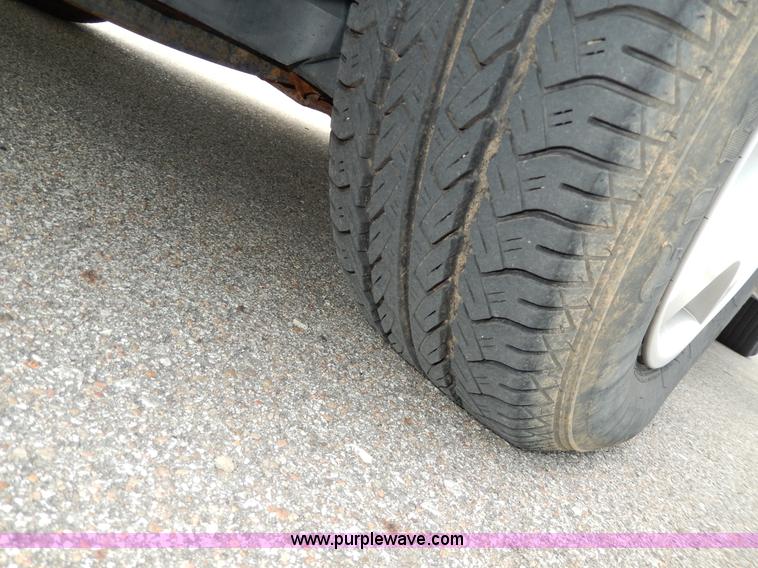 image for item D8109 2001 Chevrolet Cavalier