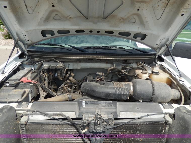 image for item D8110 2007 Ford F150 XL SuperCab pickup truck