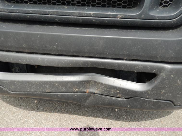 image for item D8110 2007 Ford F150 XL SuperCab pickup truck