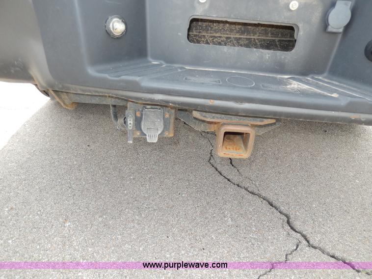 image for item D8110 2007 Ford F150 XL SuperCab pickup truck