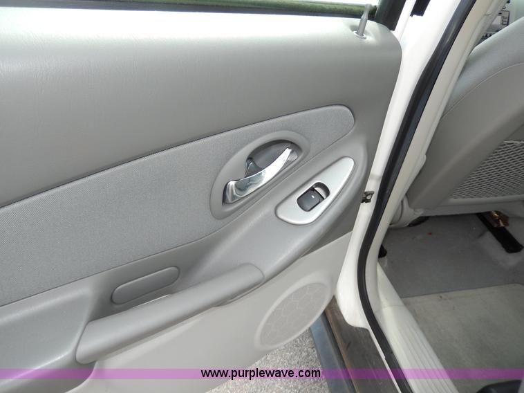 image for item D8112 2007 Chevrolet Malibu MAXX LS