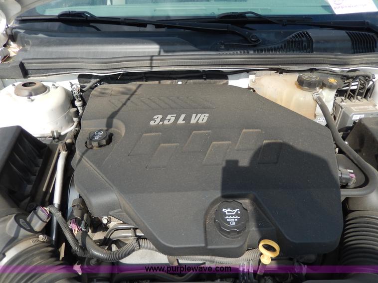 image for item D8112 2007 Chevrolet Malibu MAXX LS