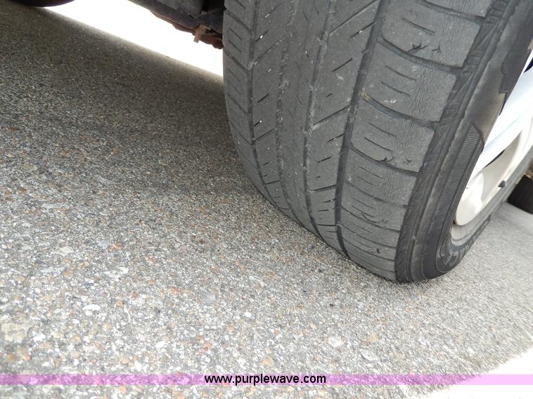 image for item D8112 2007 Chevrolet Malibu MAXX LS