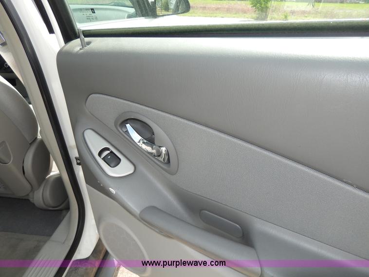 image for item D8112 2007 Chevrolet Malibu MAXX LS