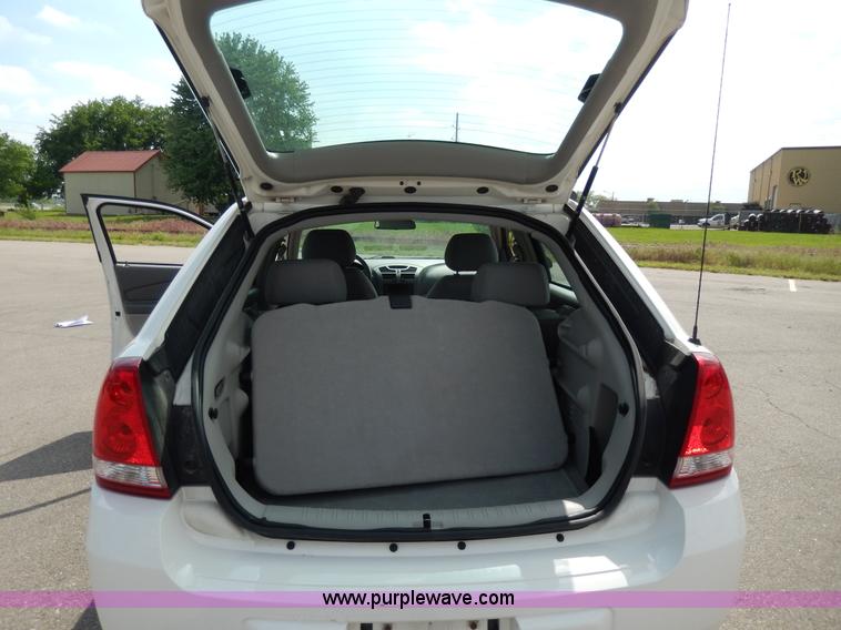 image for item D8112 2007 Chevrolet Malibu MAXX LS