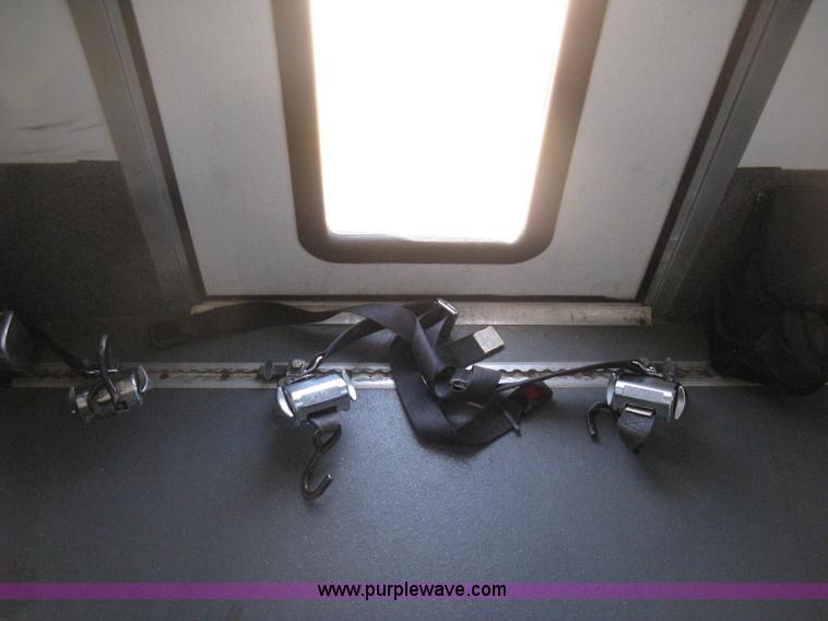 image for item D8361 2005 Ford E350 Aero Tech transit bus