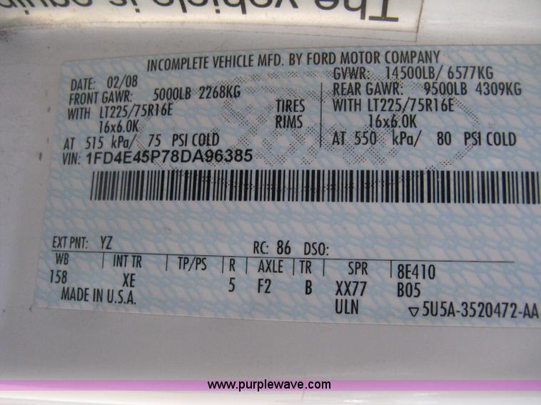 image for item D8364 2008 Ford E450 Super Duty Starcraft transit bus