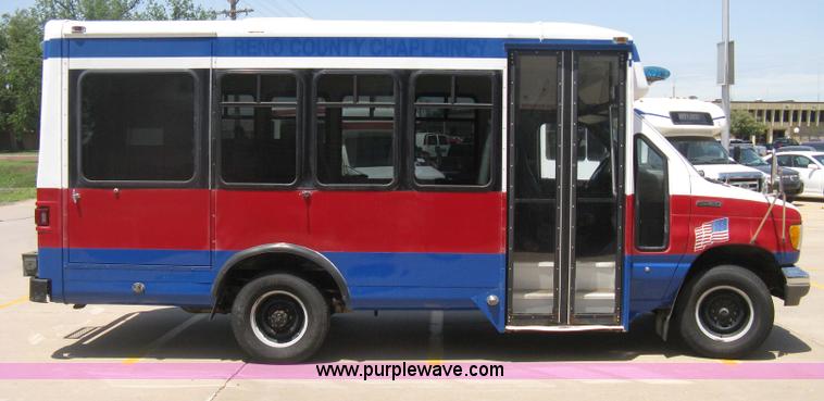 image for item D8365 1994 Ford E350 Collins transit bus