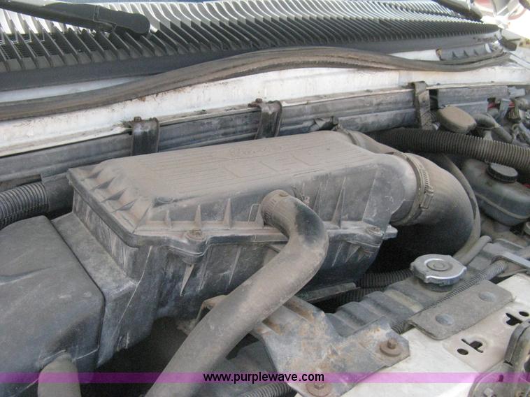 image for item D8365 1994 Ford E350 Collins transit bus