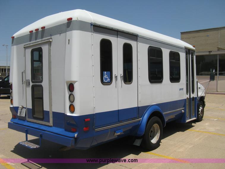 image for item D8366 1998 Ford E350 Eldorado transit bus