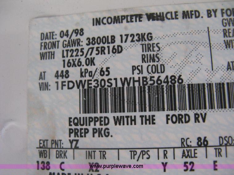 image for item D8366 1998 Ford E350 Eldorado transit bus