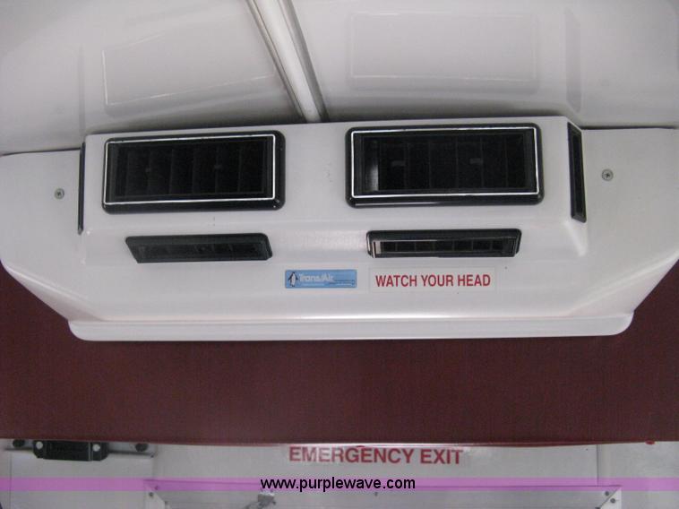 image for item D8366 1998 Ford E350 Eldorado transit bus